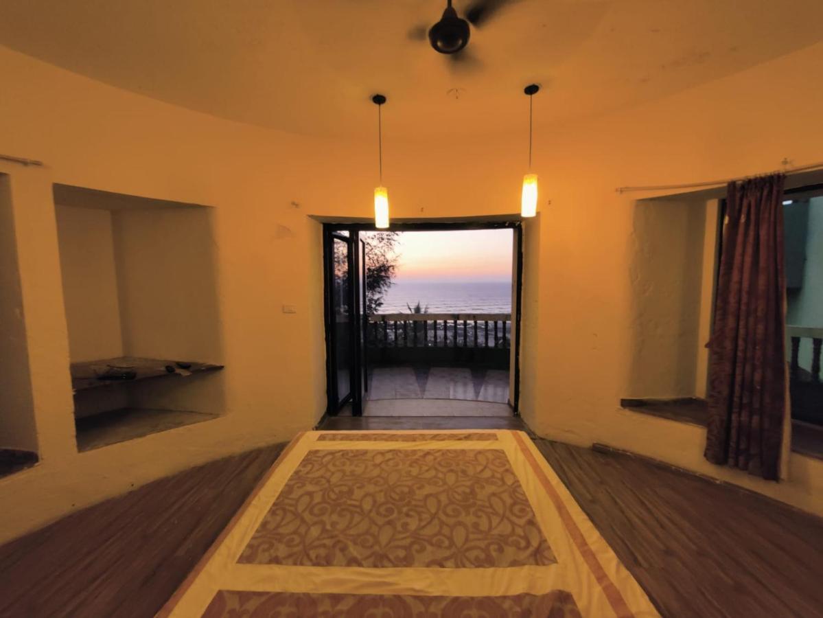 Villa Infinity By The Sea Murud  Экстерьер фото