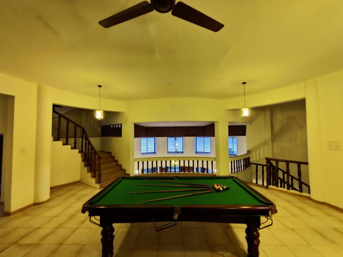 Villa Infinity By The Sea Murud  Экстерьер фото