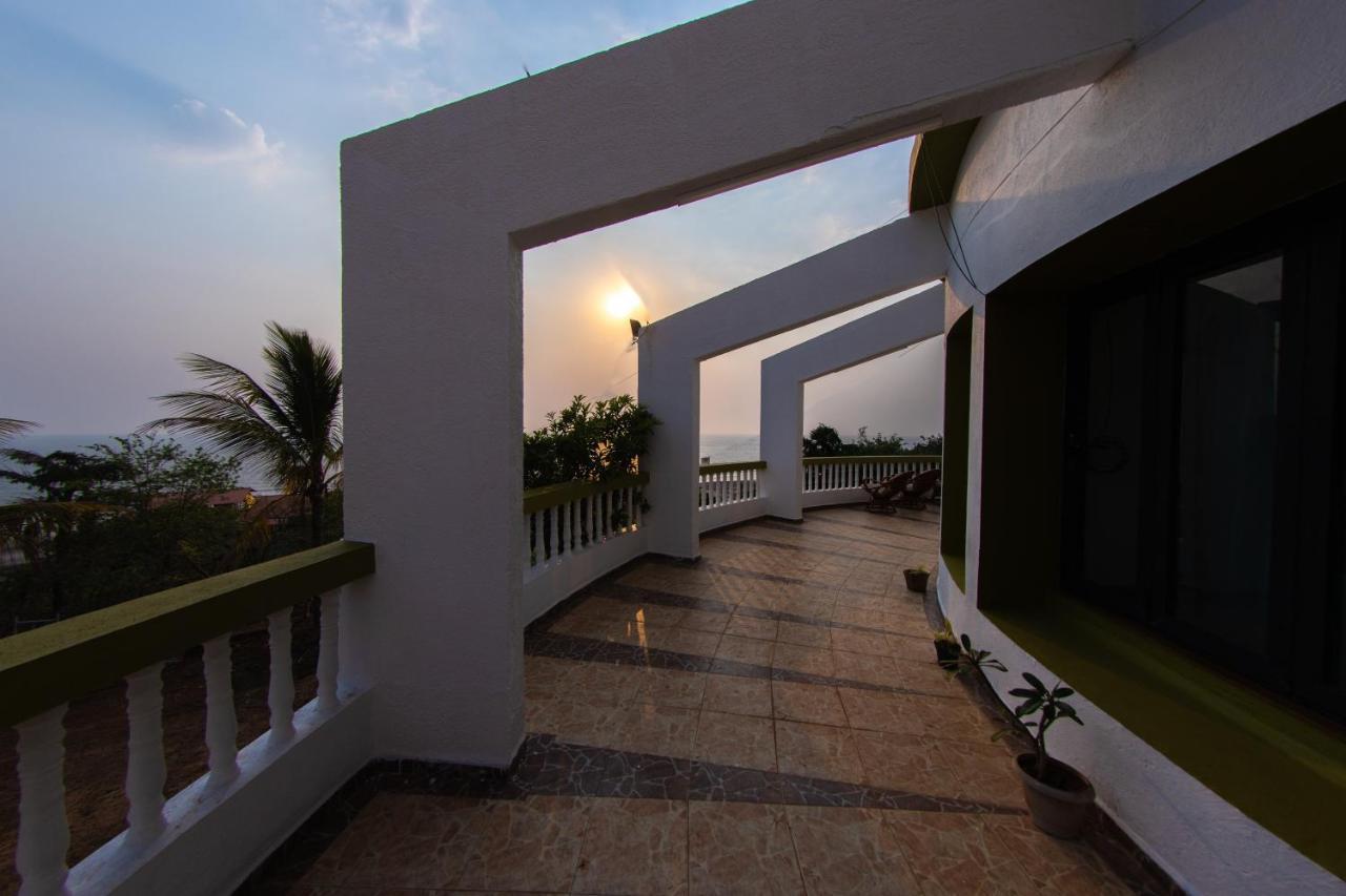Villa Infinity By The Sea Murud  Экстерьер фото