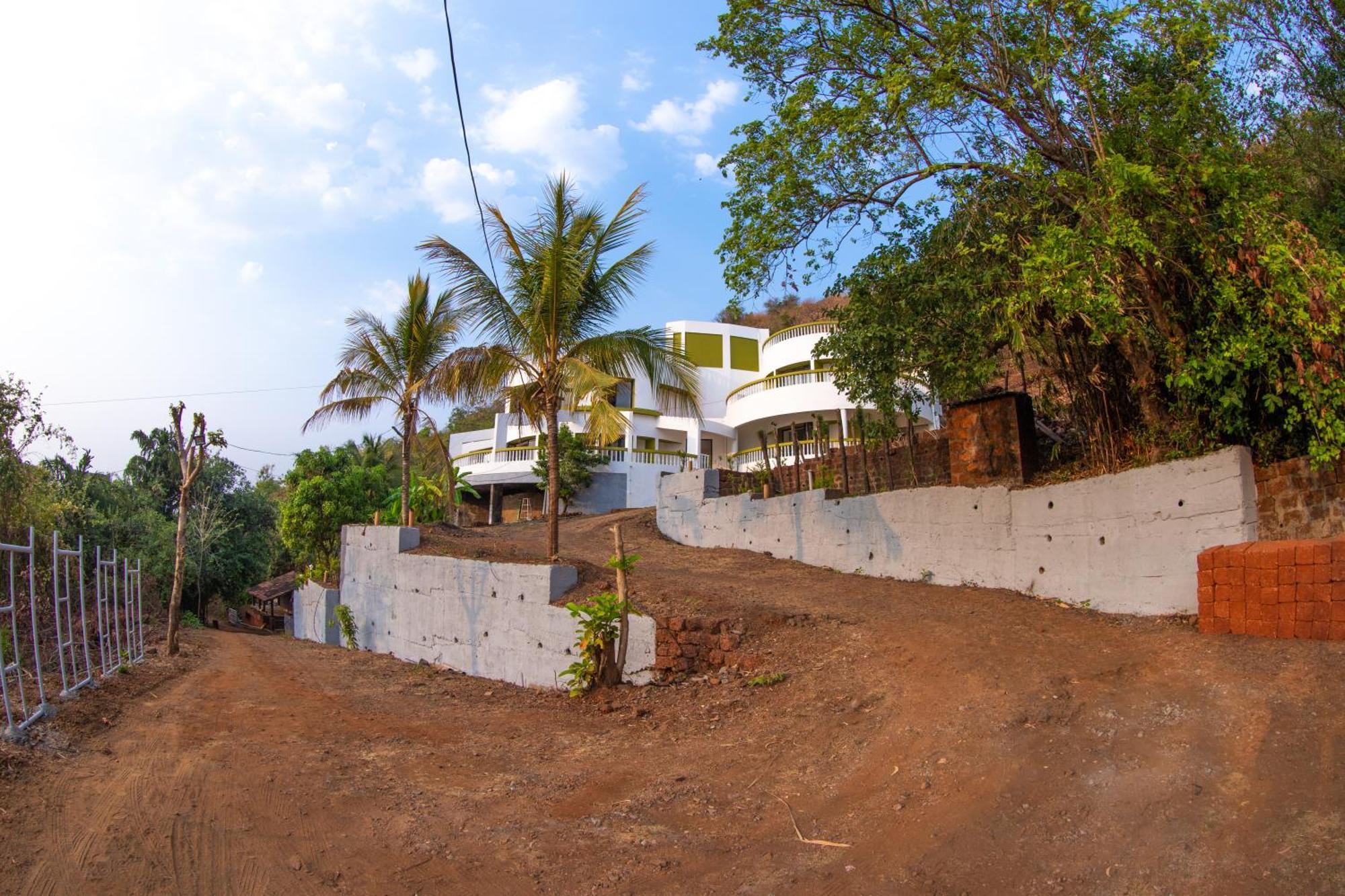 Villa Infinity By The Sea Murud  Экстерьер фото